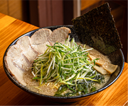 T-3, Tonkotsu Shoyu Negi Chashu Ramen